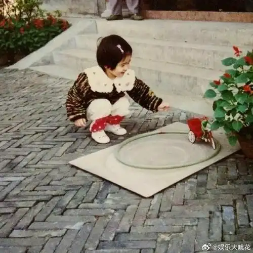 白鹿童年vs长大#白鹿真的是从小时候可爱到现在 演技方面也是可以