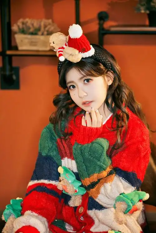 身上的卡哇伊七酱(●70●)又是被可爱暴击的一天@赖美云9702