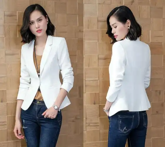 伊能静,杨颖示范:白色小西装如何搭配裤子,裙子更好看
