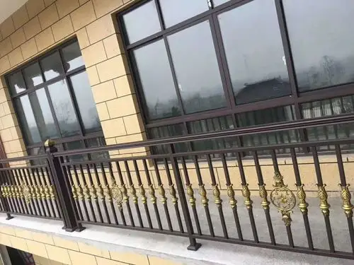 定做铝艺护栏 阳台铝艺围栏 铝艺大门 外墙护栏 楼梯扶手厂家