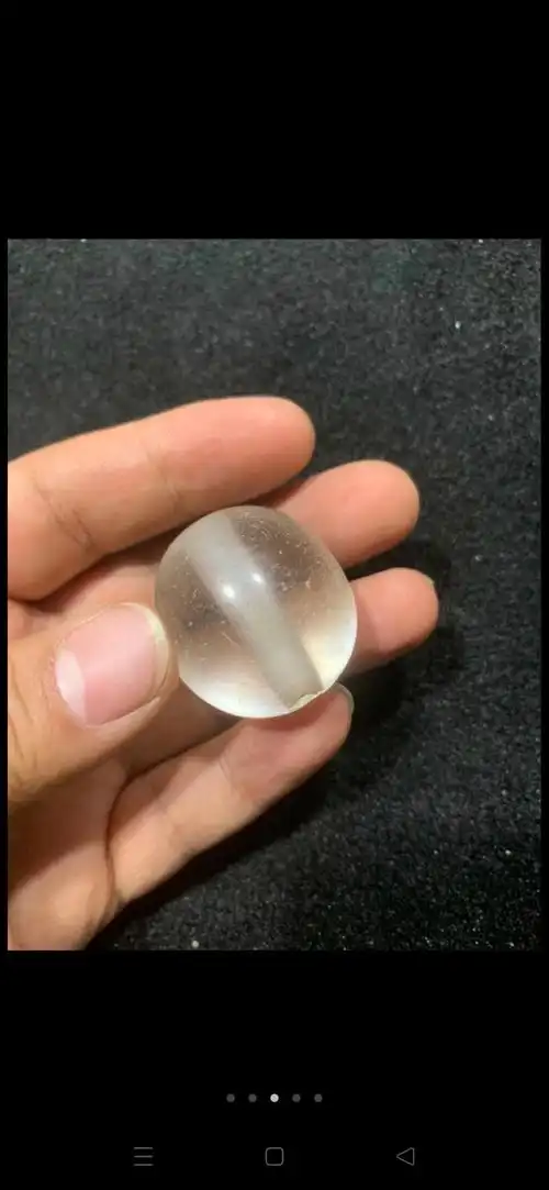 清代五品官水晶帽顶珠