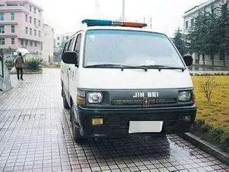 改革开放40年警车的记忆时代的变迁