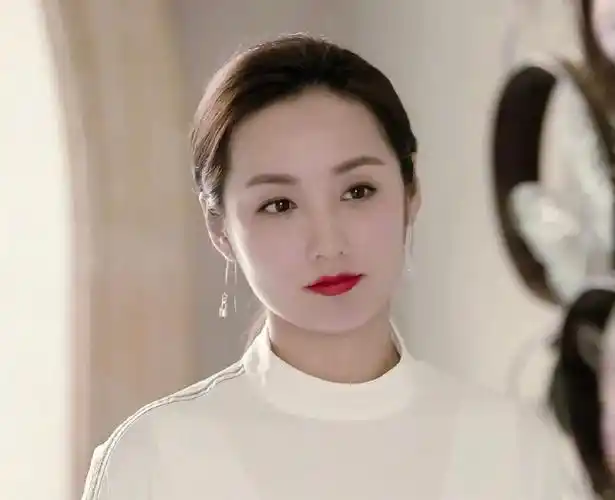 吕一认为:真实,就是最好的自己.