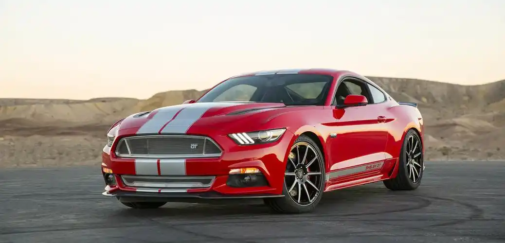 一,福特野马(mustang)双门跑车