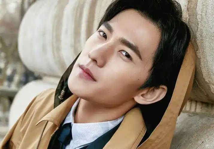 明星帅哥杨洋壁纸_帅气的美男子