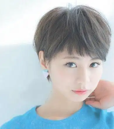 宋慧乔短发火了权志龙前女友也剪了