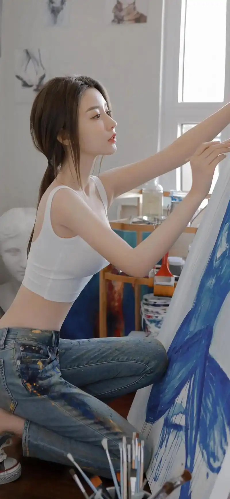 高清壁纸 #这样的身材打几分 我在人间贩卖黄昏,只为收集世 - 抖音