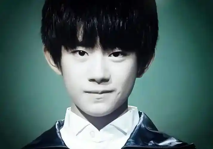 从万人嘲到万人捧,从偶像到演员,易烊千玺如何逆袭成?