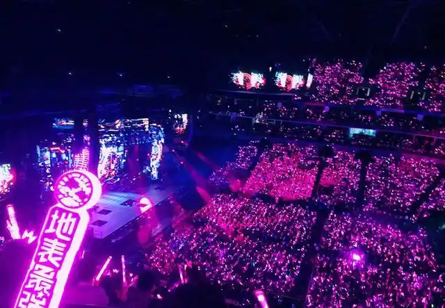 喜大普奔,拖欠了5年新专辑的周公举,终于想起要"还债"了