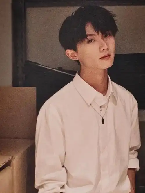 唱《快乐星球》爆火的马嘉祺,和他幸运的成名之路