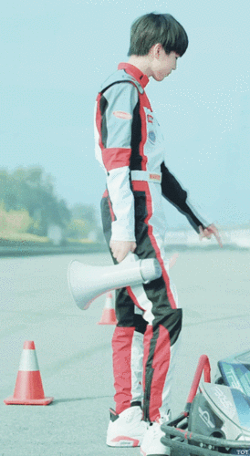 赵丽颖,宋仲基,陈伟霆,杨洋,霍建华,胡歌,易烊千玺,张艺兴,吴亦凡