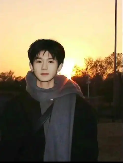 王源 李恩童##王源##王俊凯