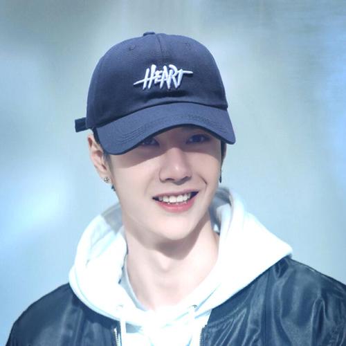 王一博同款帽子男士四季美式棒球帽男生ins潮鸭舌帽嘻哈遮阳百搭