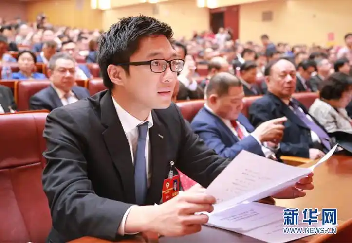 霍启山借力粤港澳大湾区建设加强两地青年交流