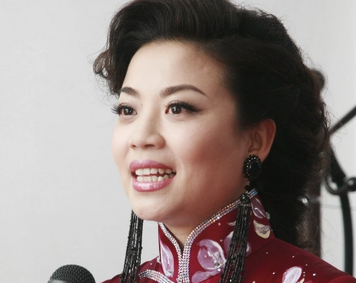 国家一级演员张也,连登25次春晚,一生荣耀,晚年生活凄凉无依靠,为何?