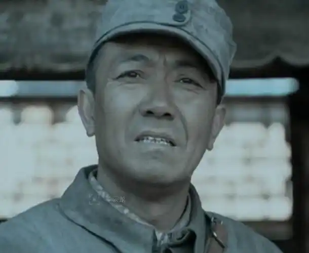 《亮剑》"李云龙"的岳父原来是他,李幼斌的背景完全不输关晓彤