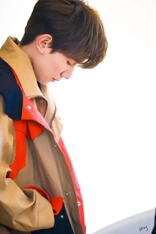 2018tfboys王源 戛纳上班_高清图片大全-爱豆app