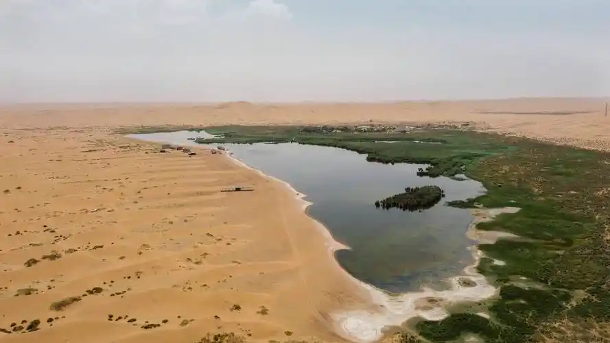 腾格里沙漠五湖穿越足以颠覆你认知的一次旅程附详细攻略