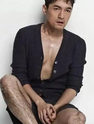 明星的缺陷胡歌的腿毛吴京的手最后一位没有子宫