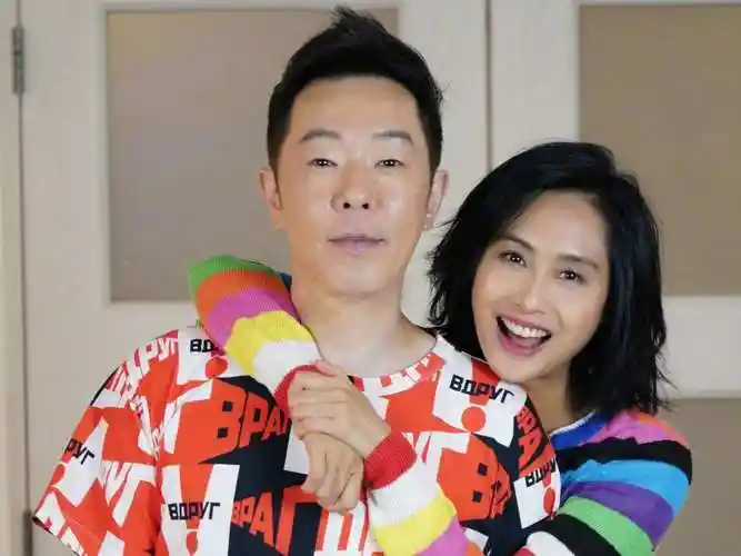 黄贯中:我把所有运气都用来遇见朱茵,内心韶华比皮囊重要百倍