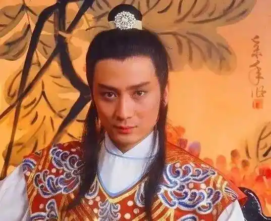 汤镇业20岁考入无线艺员培训班,在跑了三年龙套后,于1982年无线拍摄的