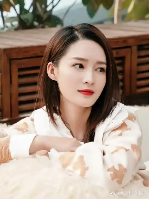 珍惜回忆宝宝的李沁壁纸来了 沁影们快来集合了!