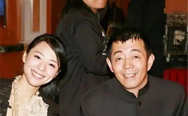 张静初:被传"睡遍导演",遭京圈太太"抵制",如今近况如何?