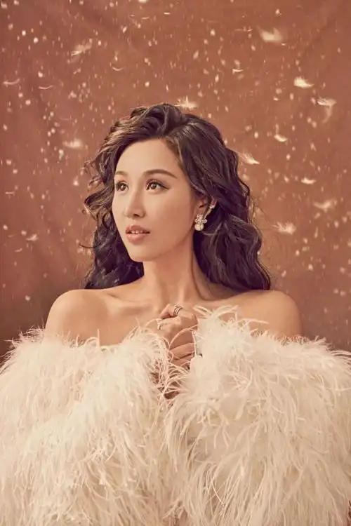 张紫薇长的好看与活的漂亮我都想试试