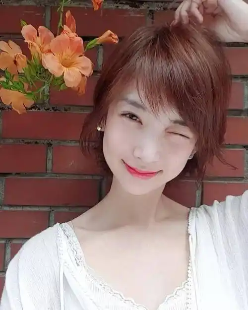 短碎发_中国_发型_形象