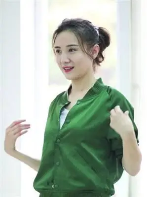 小宋佳 中新网上海11月20日电(李萌)20日,湖南卫视原创真人秀《一年级