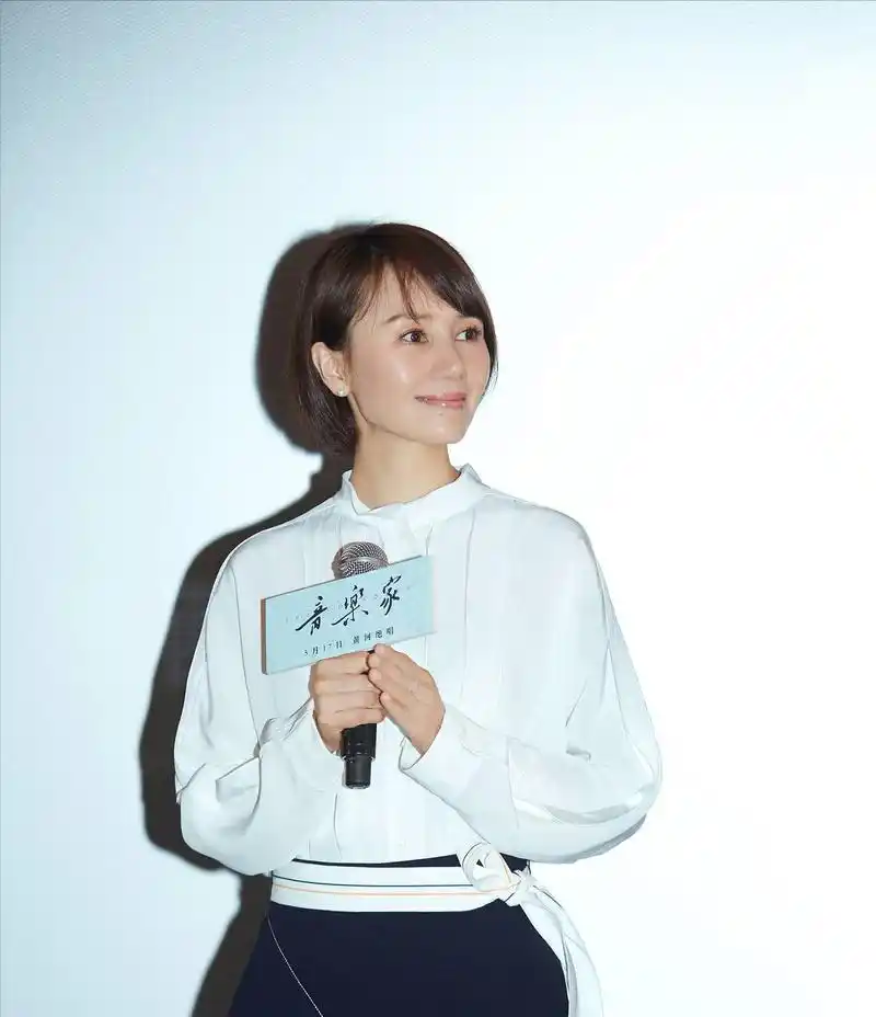 "挂耳短发"才是最适合40 女人的发型,看孙俪,袁泉你就明白了