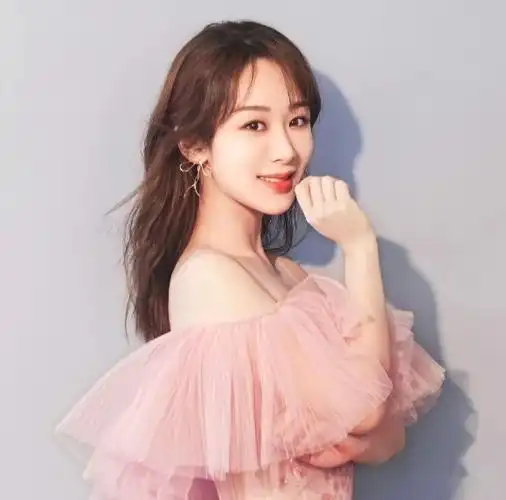 杨紫也许你不是娱乐圈里最美的那个但你一定是圈里最耀眼的那个