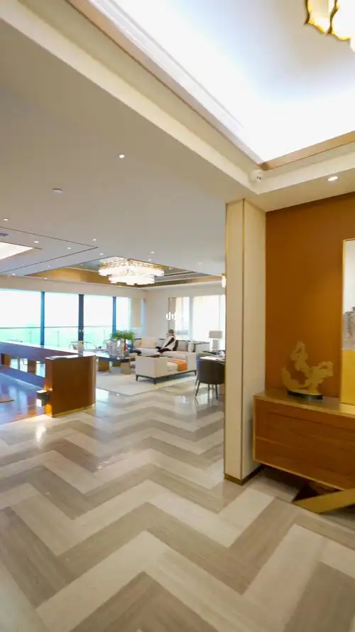 1000平的超级大平层终于可以玩躲猫猫啦