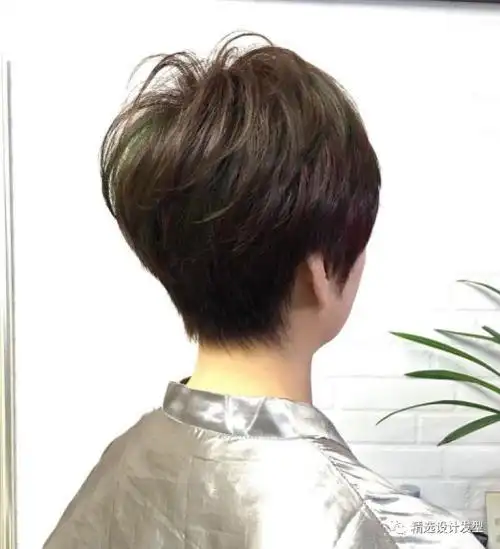 长改短,变化真的大,不剪短发不知道短发的美,剪了短发