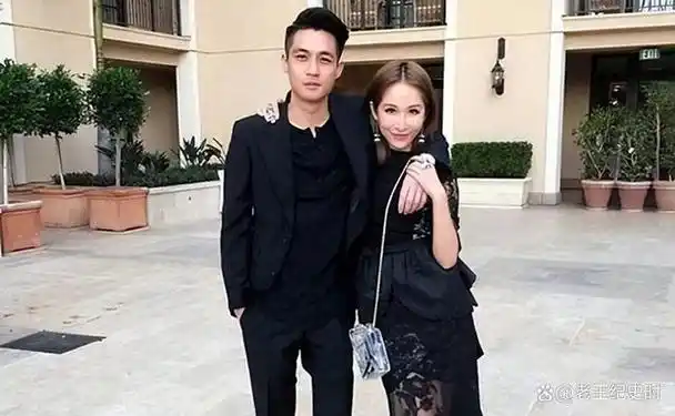 萧亚轩感情史丰富,一段时间换一个