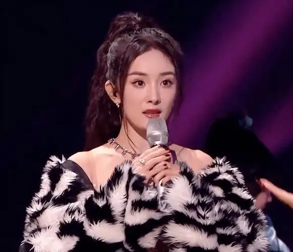 恶意传播,肆意炒作,杨幂的这场跨年演出,确实有点"点儿背"?