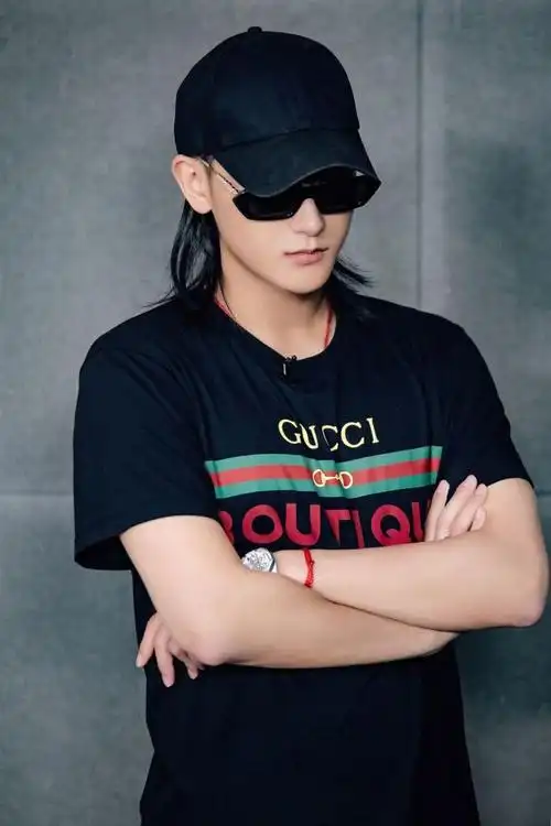 黄子韬《说唱新世代》组建龙韬战队 逆风翻盘尽显专业实力