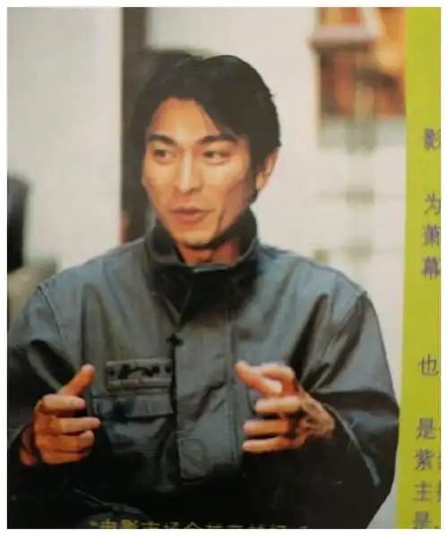 鲜肉们的中分,真是一款发型改变年龄|郭富城|发型|刘德华_新浪新闻