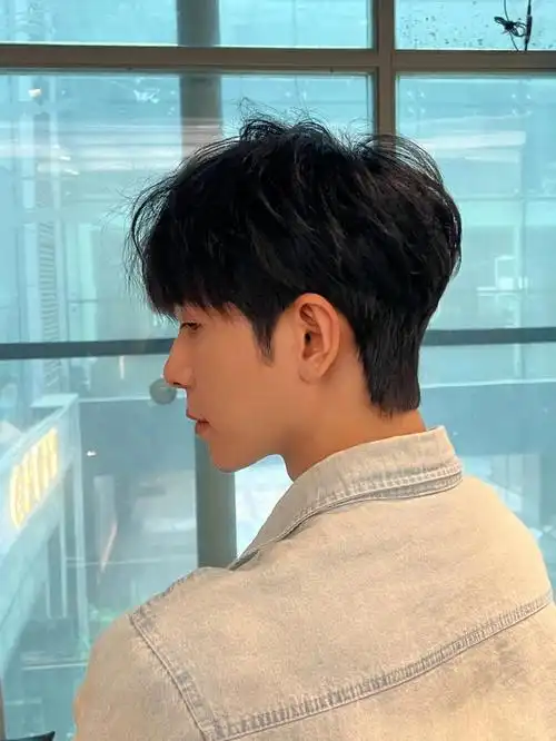 男神发型型男必备