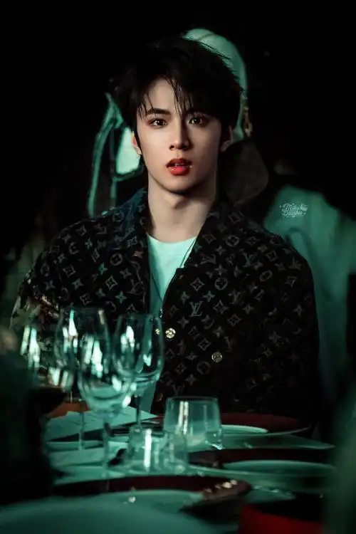 #刘耀文天猫双11惊喜夜#