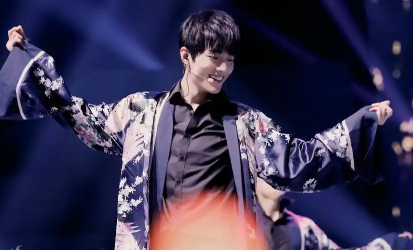 肖战～舞 - 堆糖,美图壁纸兴趣社区