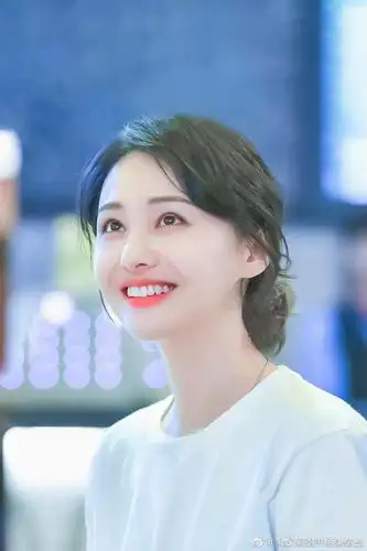 小仙女郑爽最新图片集