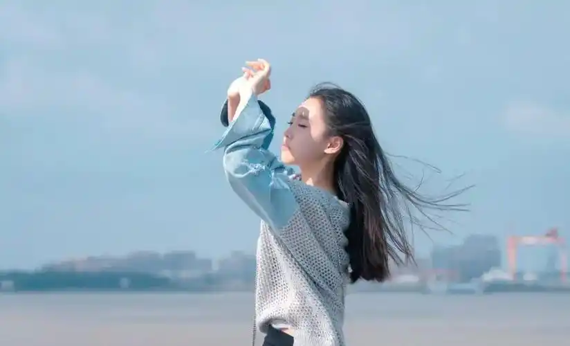 人像摄影组图:长发飘飘,日系女孩|人像摄影|挽歌|摄影|日系女孩_手机