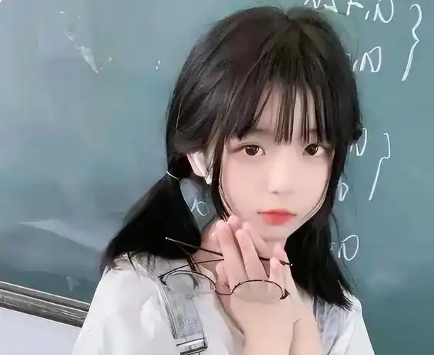 初中女生3种迷惑行为自以为是小说女主实际老师看了很反感