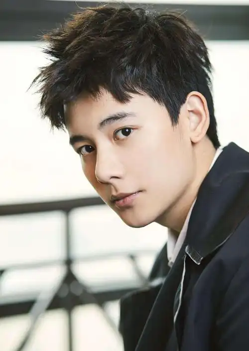 胡先煦广州经纪公司 经纪人 明星代言 广告 商演 演唱会等