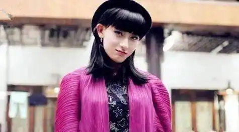 当红男星扮女装,马天宇鹿晗雌雄难辨,他却丑到惨不忍睹!