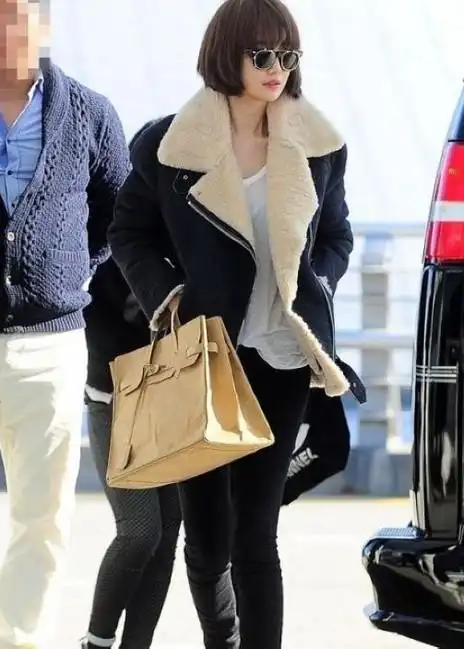 com更多关于街拍韩国明星着装的资讯>>进入潮流搭配栏目,了解更多女装