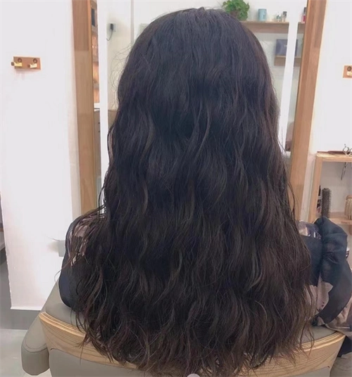 慵懒轻盈麦穗卷 韩式女生流行卷发_女生卷发 - 美发站