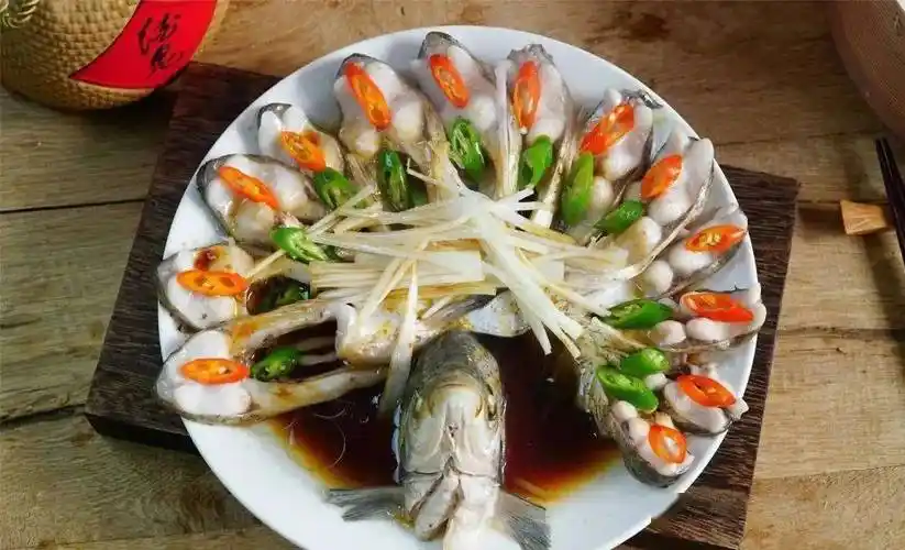 除夕年夜饭,这4道利菜要上果,造型美观又好吃,寓意吉祥如意,大吉大利