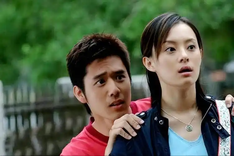 回顾邓超与孙俪从戏里到戏外从一人到一家爱情长跑十多年不倦